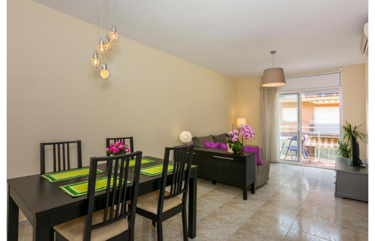 Homeholidaysrentals Salvador Pineda de Mar Exteriör bild
