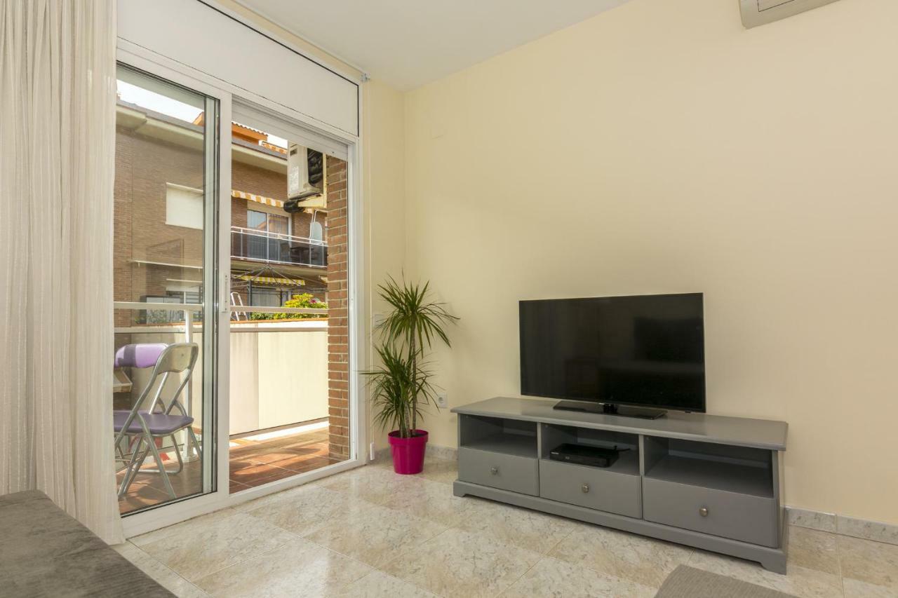 Homeholidaysrentals Salvador Pineda de Mar Exteriör bild